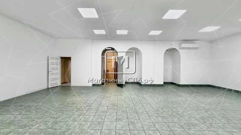 Офис/магазин 205 м2. первая линия, отд.вход 98. Фото объекта