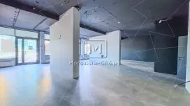 Ресторан/бар  151м, 1 этаж 3 входа